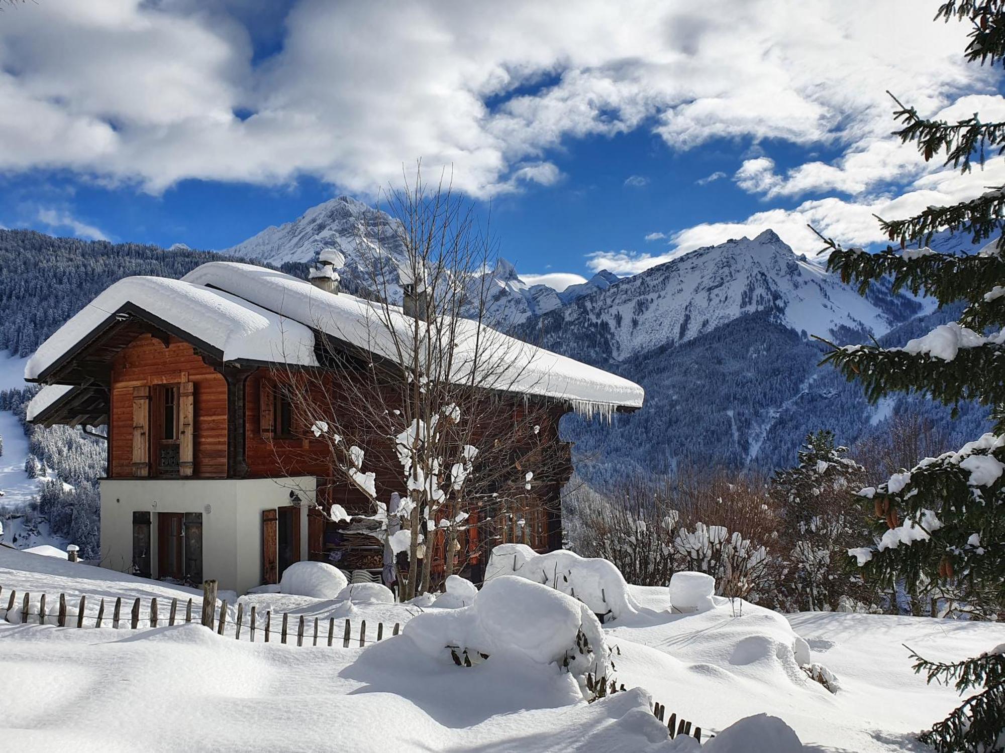 Magnifique Chalet Valerie 5 Chambres A Coucher & Vue Unique กรียง ภายนอก รูปภาพ